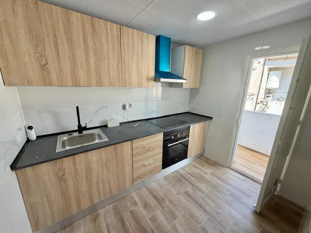 Piso reformado para alquilar junto al Parque Lo Morant — 21