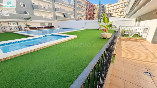 VIVIENDA EN ALQUILER EN EL CAMPELLO – URBANIZACIÓN LOS PINOS - foto 3