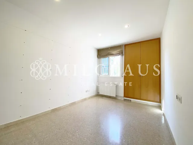 Piso en venta en C/ Sicilia, Merinals — 28