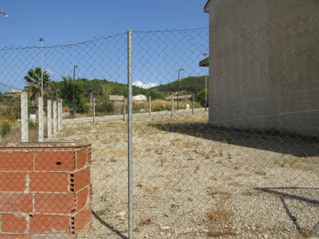 CASTELLÓ DE RUGAT - SOLAR URBANO - SE VENDE — 8