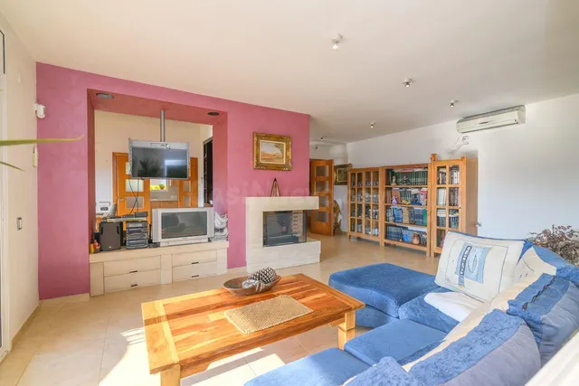 Casa en una sola planta con gran parcela en Castellarnau, Sa - foto 4