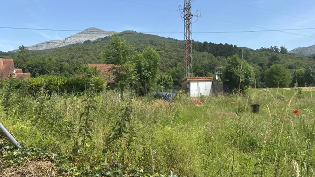 OPORTUNIDAD ÚNICA TERRENO URBANO EN RIVA DE RUESGA - foto 3