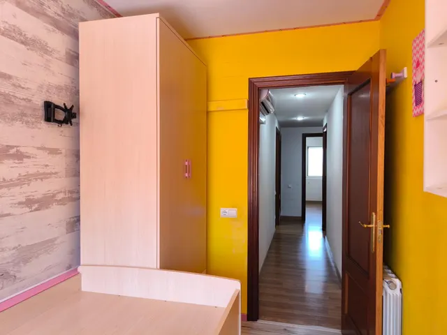 Excepcional vivienda en violant d'hongria con parking doble, trastero y zona comunitaria — 28