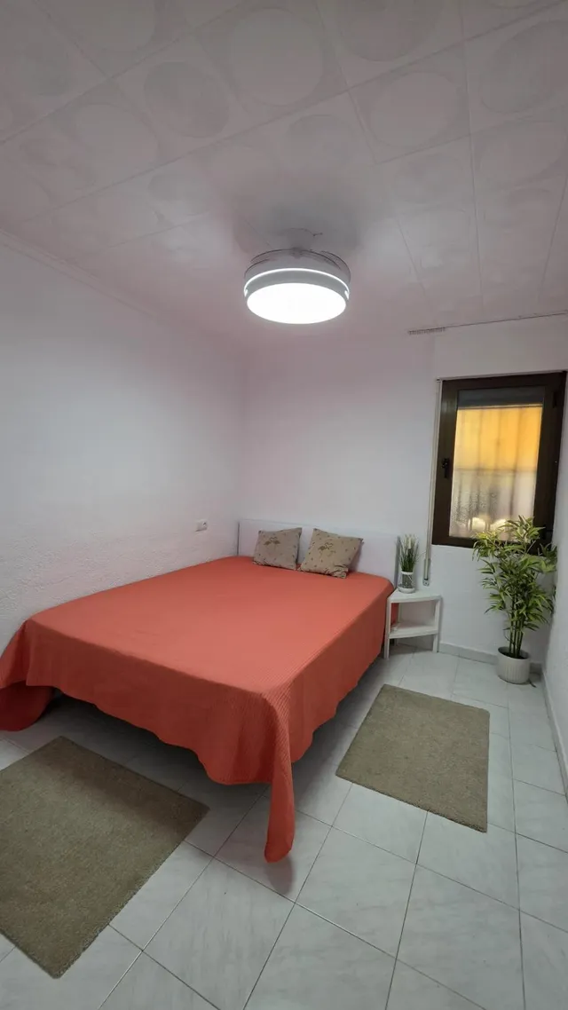 Bungalow en esquina con solárium — 10