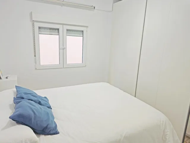 Estupendo apartamento con LICENCIA TURISTICA junto a La Campana — 6