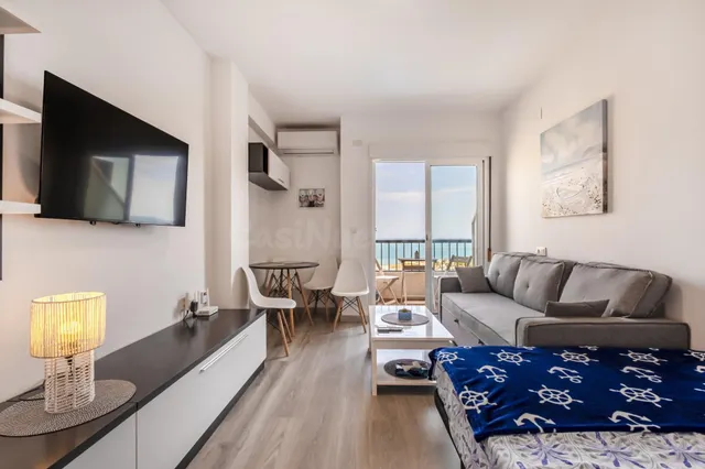 EXCLUSIVO ESTUDIO CON VISTAS FRONTALES AL MAR — 5