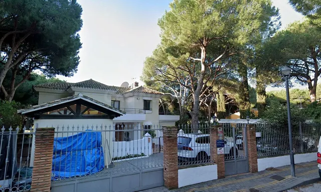 Chalet 3 habitaciones 409m² en venta - Marbella - foto 3
