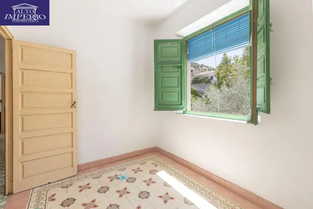Casa con gran solar — 37