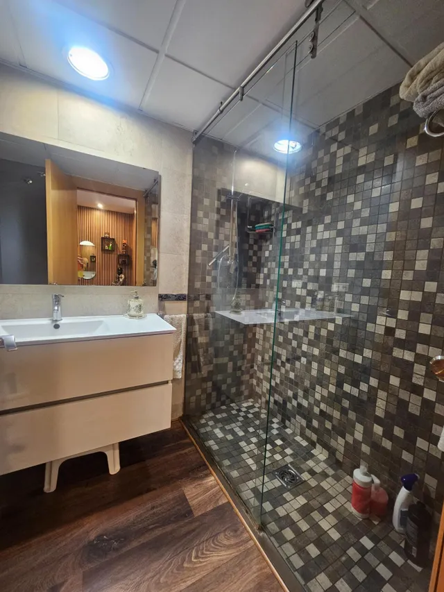 EXCLUSIVA PLANTA BAJA CON JARDIN Y PISCINA — 22