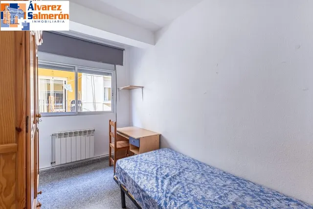 Piso amplio y luminoso en Ronda–Arabial — 17