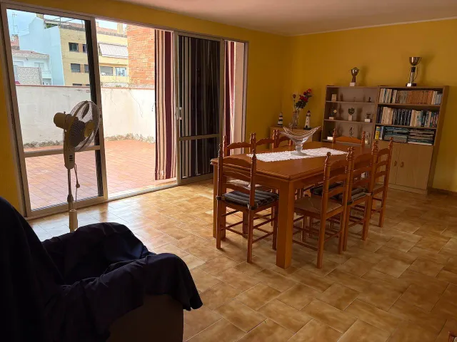 Encantadora Casa de Pueblo en Malgrat de Mar — 6