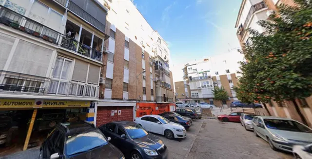 Venta piso en Sevilla - foto 3