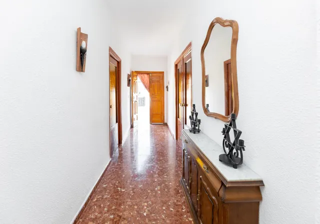 Chalet en zona residencial de Deifontes — 12