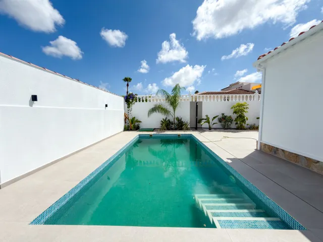 Villa 3 habitaciones 109m² en venta - El chaparral — 41