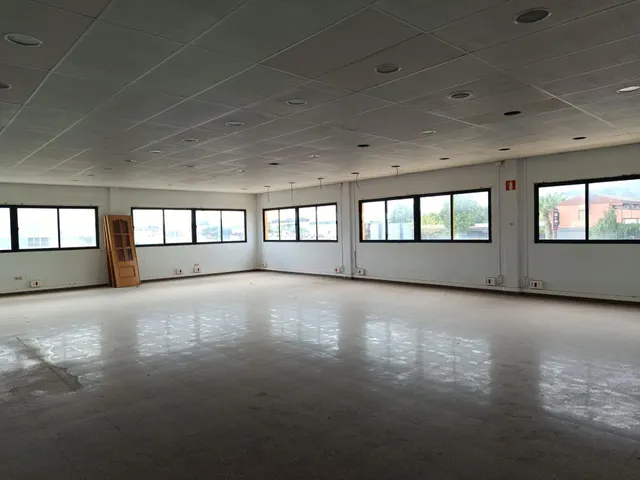 NAVE DE EXPOSIÓN!! — 23