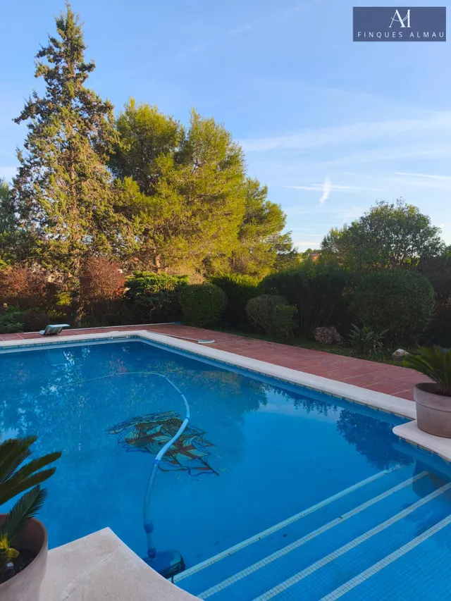 Casa o chalet independiente en venta en Olèrdola — 40