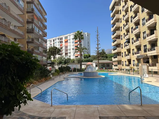 Ático 1 habitación 48m² en venta - Centro — 23