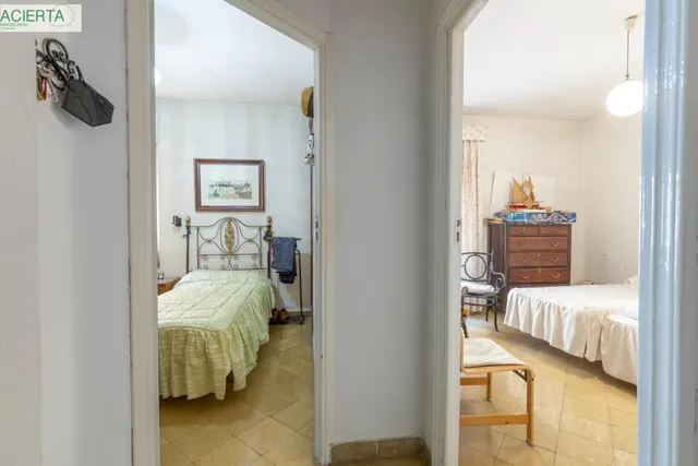 EXCLUSIVA VIVIENDA SEÑORIAL EN ANGEL GANIVET, EN PLENO CORAZON DE GRANADA — 30