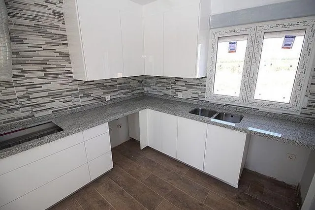 VILLAS DE OBRA NUEVA EN PINOSO — 5
