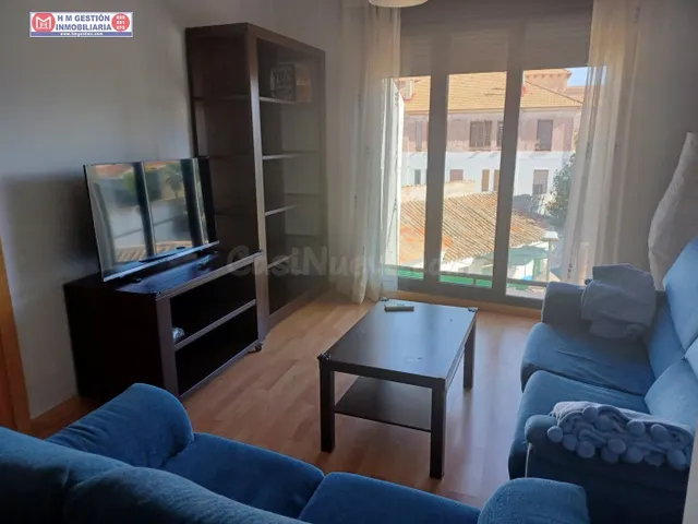 Apartamento amueblado de un dormitorio con calefacción por gas, aire acondicionado en habitación y salón, PLAZA DE GARAJE y trastero. Ubicado junto a Plaza del Arenal. — 5