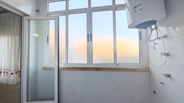 SECTOR 5, VIVIENDA MUY LUMINOSA, OBRA SEMINUEVA, CON ASCENSOR Y EXCELENTES VISTAS. — 16