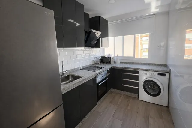 Piso 3 habitaciones 68m² en venta - Nervión - foto 4