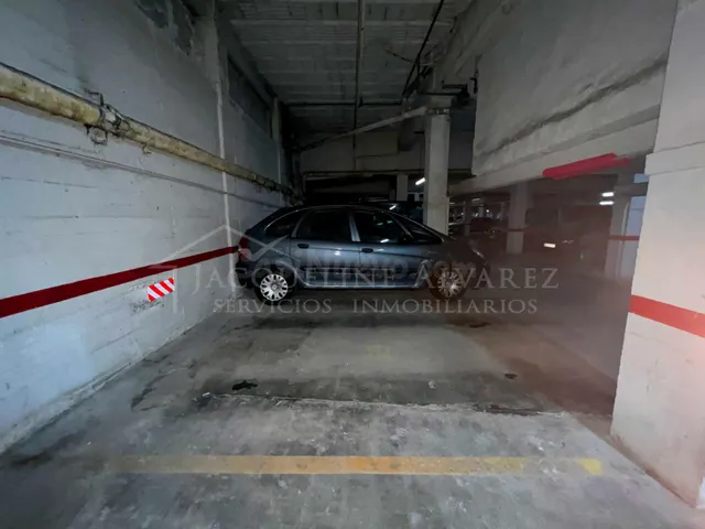 Plaza de garaje en venta - Villajuventus. - foto 2