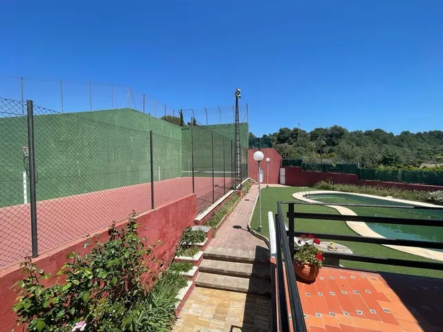 Ref 08595.- chalet muy grande en la calderona - naturaleza y servicios del pueblo. — 31