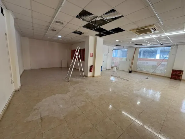 Local comercial 496m² en venta - Playa del Cura — 16