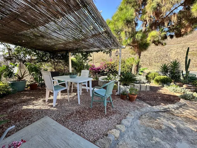 Casa con terreno en Arico - foto 3