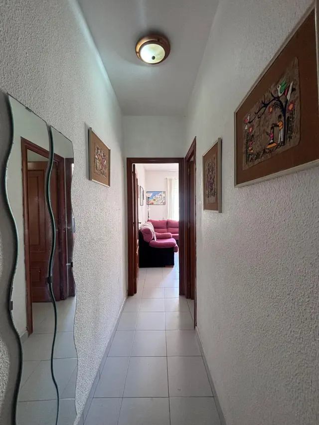 Apartamento de 3 dormitorios a menos de 100m de la playa del cura — 7