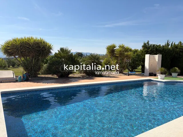 ESPECTACULAR CHALET CON JACUZZI EN OLLERIA. EN EXCLUSIVA EN  - foto 4