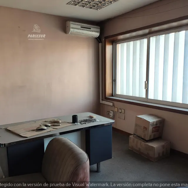 ENTREPLANTA OFICINAS CENTRICAS DE 230m2 (aprox) — 11