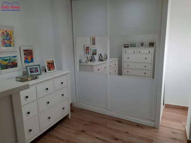 AMPLIA VIVIENDA CON ASCENSOR Y TERRAZA.-ZONA TEATRO FALLA — 15