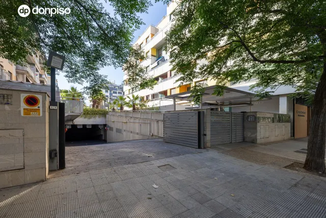 Apartamento tipo loft con garaje incluido y piscina en zona Parque Lagos — 38