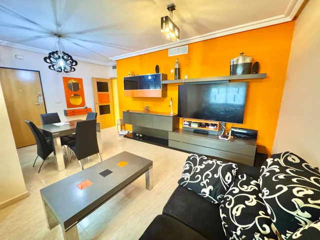 ESTUPENDO PISO DE VENTA EN ORIHUELA SEMINUEVO, CON GARAJE, RODEADO DE SERVICIOS… ¡¡PREGUNTE POR EL YA!! — 15