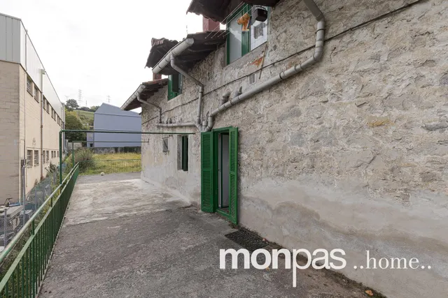Caserío en venta en Hernani — 23