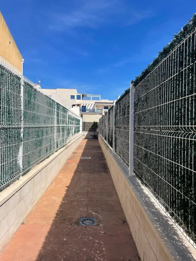 Alquiler temporal de apartamento Dúplex cerca de la Playa — 12