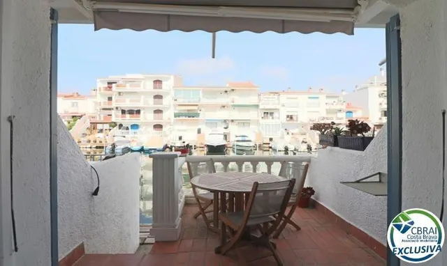 Casa adosada con amarre privado de 10mx3m en Porto Fino, Emp - foto 2