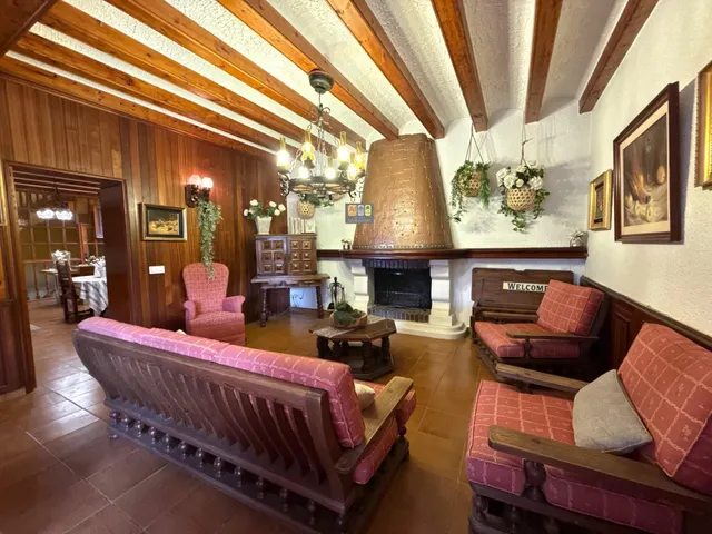 FINCA EXCLUSIVA CON GRAN POTENCIAL EN ELDA — 41