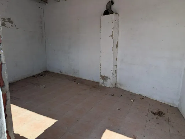 Oportunidad Única: Parcela en Venta en Llombai — 8