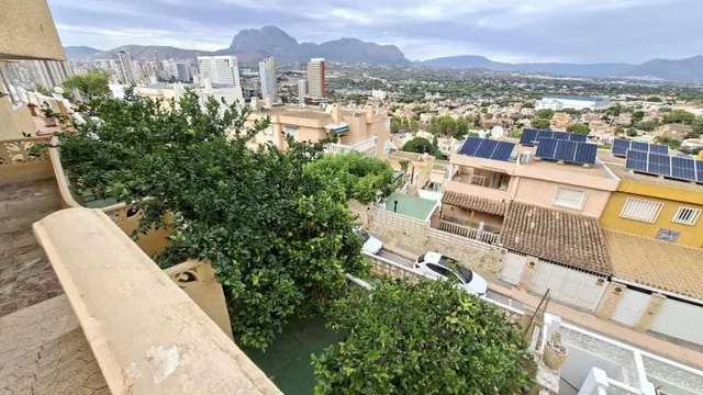ESPECTACULAR CHALET EN BENIDORM CON APARTAMENTO DE VERANO — 45
