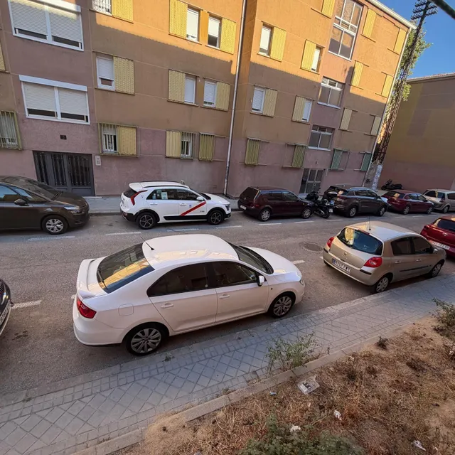 OPORTUNIDAD EN LA ZONA DE ARCOS JALON — 15