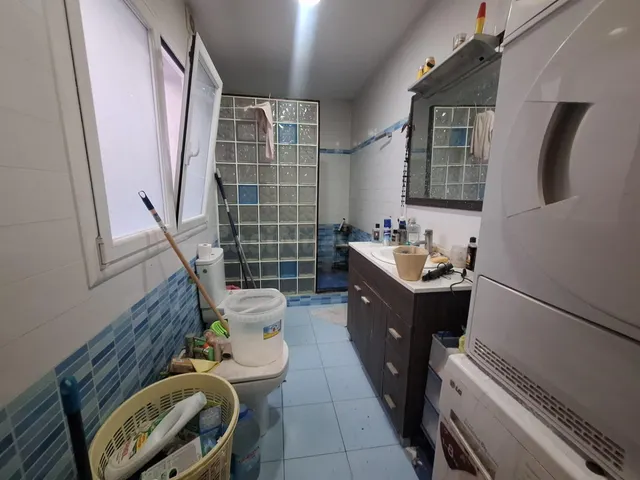 PISO CON 3 habitaciones Y BALCÓN EN POBLENOU — 13