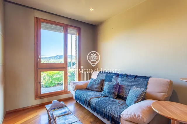 Casa en venta en Montornès del Vallès — 32