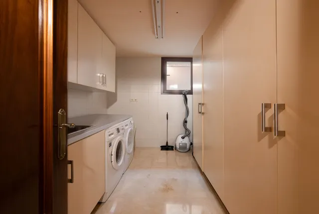 Chalet 3 habitaciones 368m² en venta - Marbella — 18