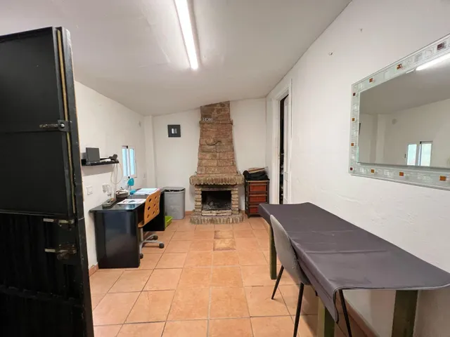 GRAN TERRENO AL LADO DE EL LIMONAR CON 970M2 + CASA DE 3 habitaciones — 5