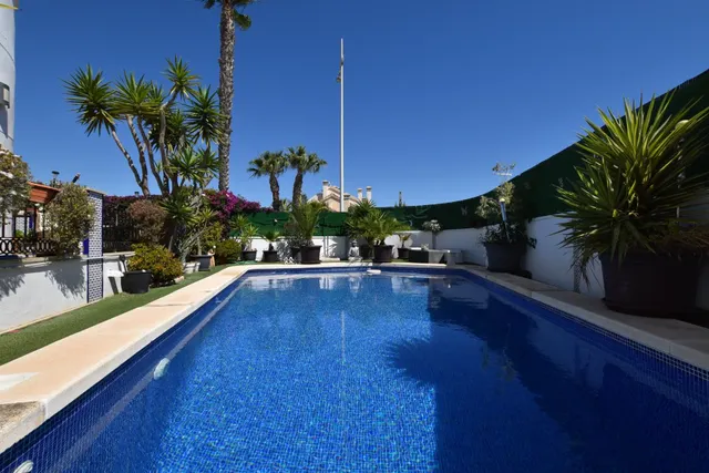 Villa 3 habitaciones 115m² en venta - Comunidad valenciana — 44