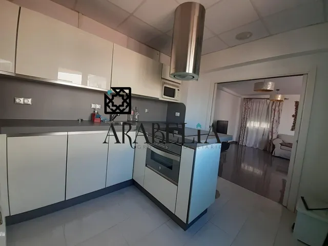 ¡Increíble Ático Reformado en zona Viñuela por €179,900! — 11