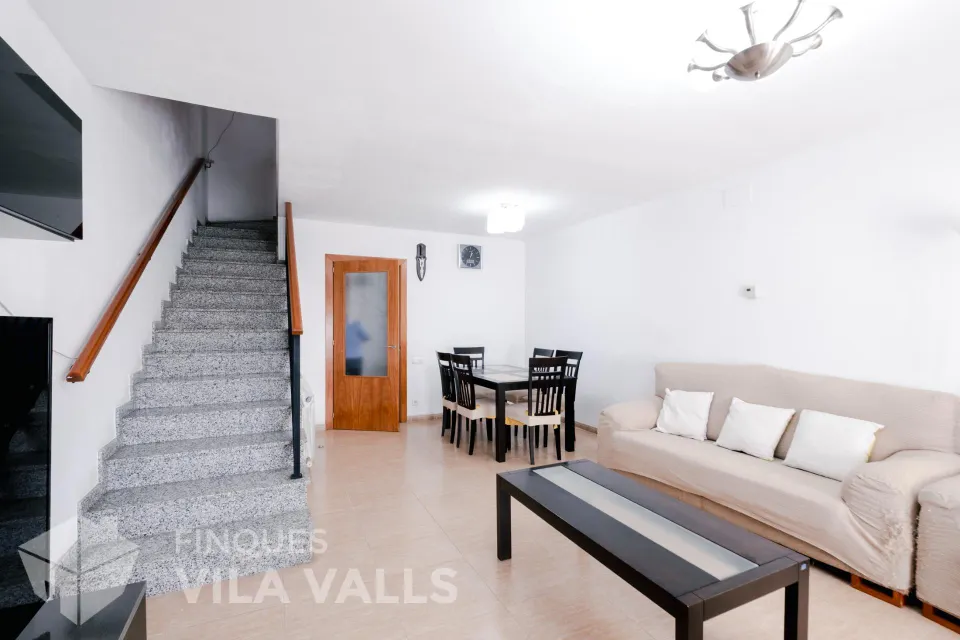 Casa en el centro de Sant Feliu de Codines con parking